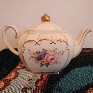 Vtg Sadler Teapot Floral Decorated W/Gold #2097